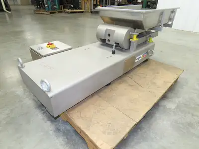 PPM WF450 Wright Linear Vibratory Conveyor Feeder 17.5" W 32.5" Long Stainless