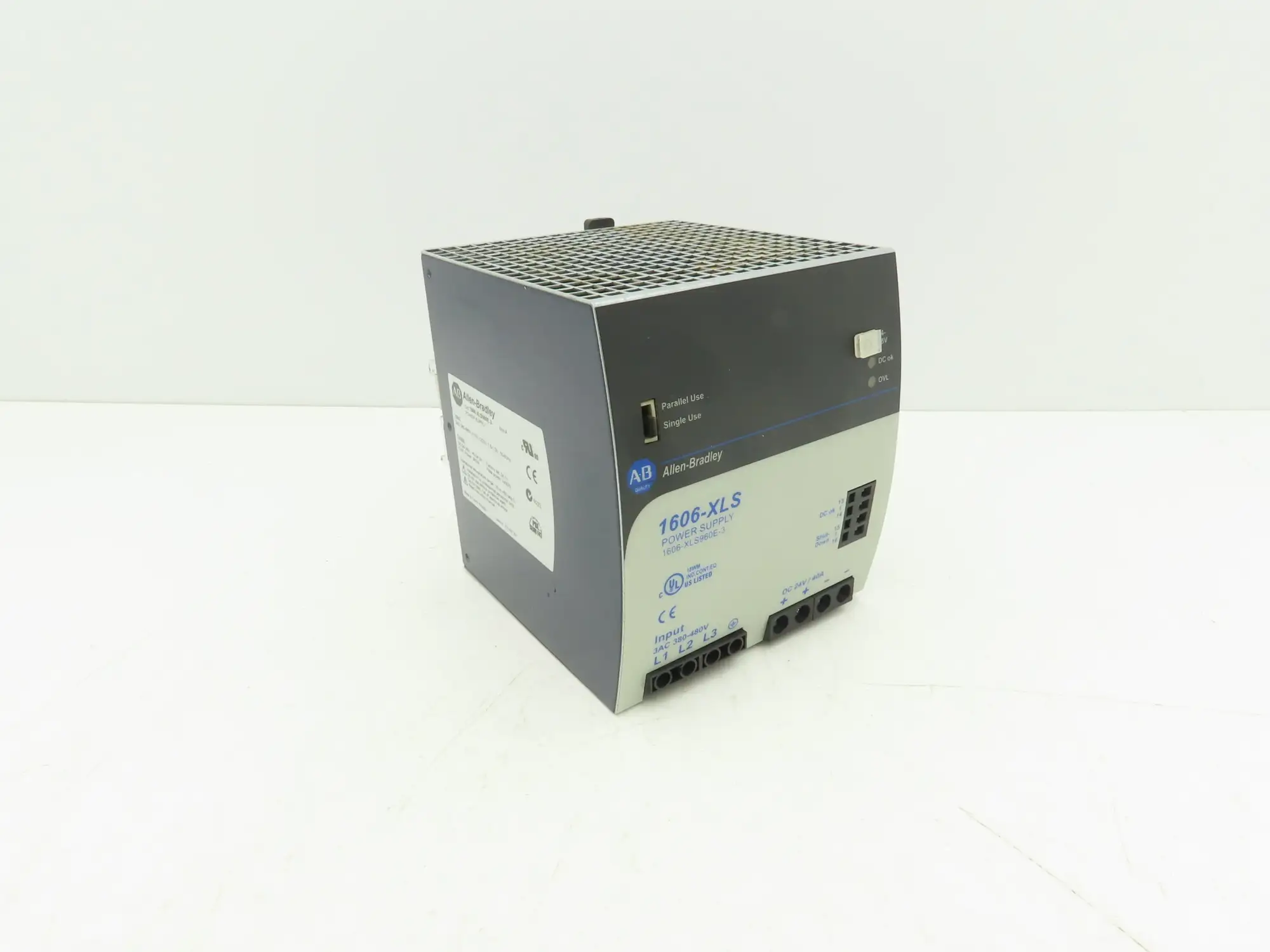 Allen Bradley 1606-XLS960E-3 PLC Power Supply 24VDC 40A 960W 380-480V 3PH Input