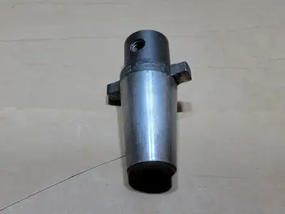 USED UNIVERSAL ENGINEERING 80343