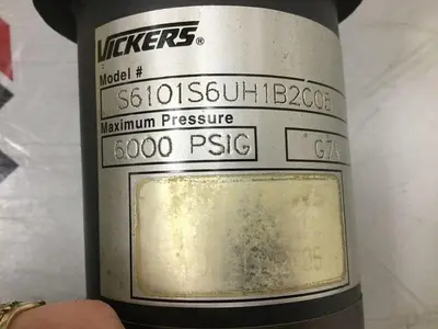 USED VICKERS S61001S6UH1B2C05