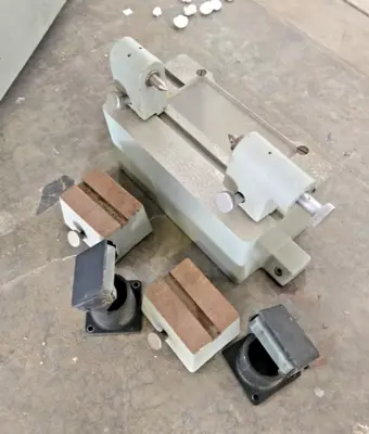Unbranded _UNKNOWN_ CMM Machines & Comparators | Amiron Machinery (17)