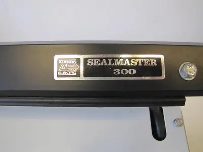 USED SEALMASTER 300