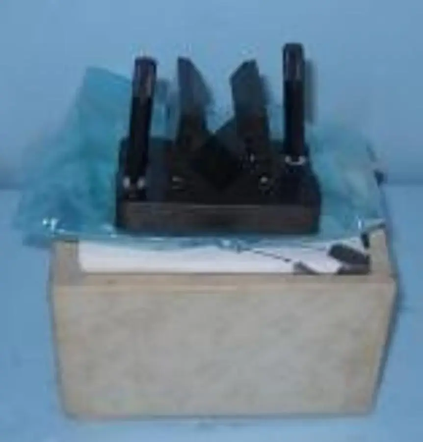 QTY. 1. PERKIN ELMER CYLINDRICAL LONG PATH CELL HO...