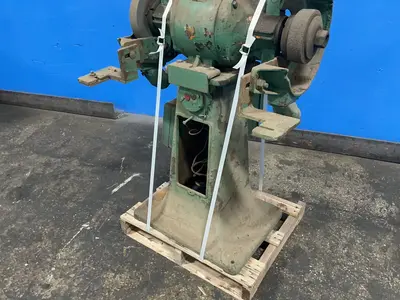 Used CINCINNATI HCA Pedestal Type Grinders (Double End) Ohio US | HGR 24 #1496349