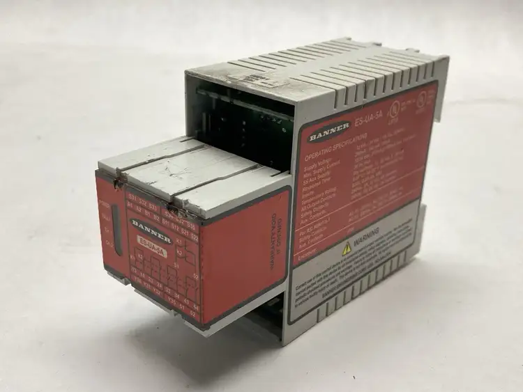 Used BANNER E-STOP/ROPE PULL GUARD & MONITORING SAFETY RELAY MODULE 66091 Relays & Switches Michigan US | Maverick Industrial Sales #1090321