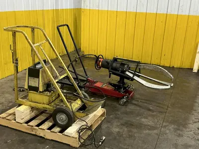 15 TON POSI-LOCK MODEL #PH110 PORTABLE HYDRAULIC GEAR & WHEEL PULLER WITH ENERPAC POWER UNIT: YOBRO #25094