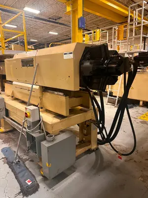 USED 2002 VAN DORN 500SP2800