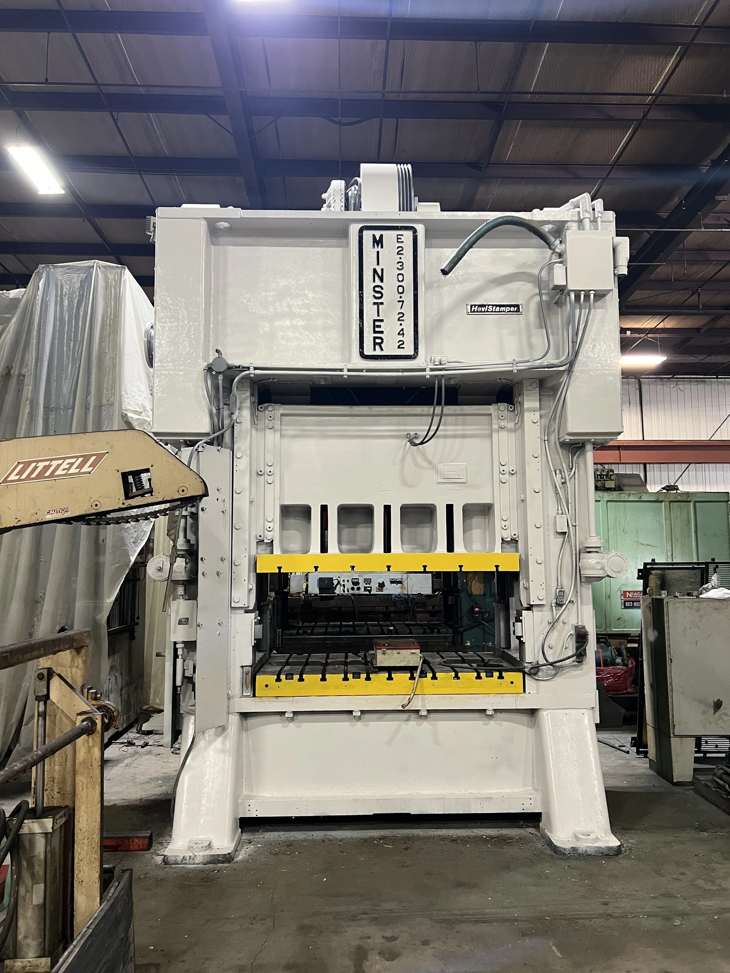 USED MINSTER 300 TON SSDC