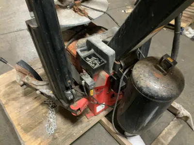 Used JOHN BEAN EHP SYSTEM IV TIRE CHANGER Tire Balancers Michigan US | Miedema Asset Management Group #1355279