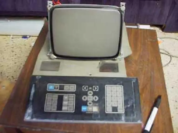 Used BECKMAN - COULTER DU 800 SERIES Spectrophotometer (UV-Vis, Fluor) Texas US | Bamko Surplus Process Equipment #935790