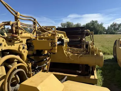 USED 1987 CATERPILLAR 623E