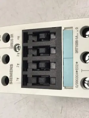 USED SIEMENS 3RT1035-1AK60