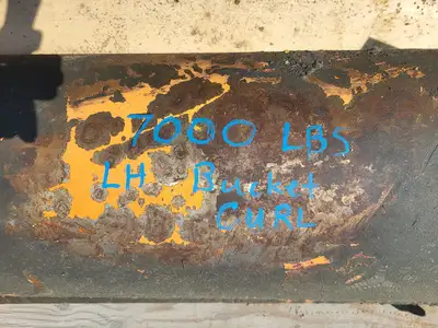 EX3600-5 FS Dump Cylinder LH