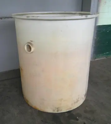 SPC9121  Tank 175 gallon vertical tank, poly, flat