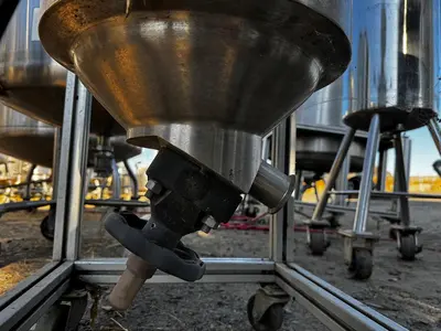 Tank, 13 Gallon (50 Liter), Jacketed, Agitated, 316 Stainless, 50 PSI, #5991455