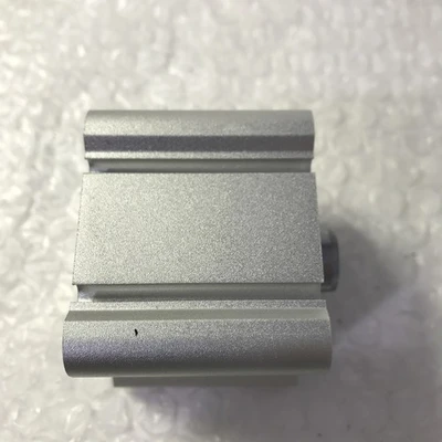 NEW SMC CQ2B40-15DCZ
