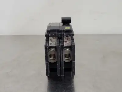 USED SQUARE D QOU215