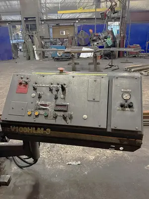 USED 2007 HEM SAW V100HLM-3 SEMI-AUTOMATIC VERTICAL BANDSAW