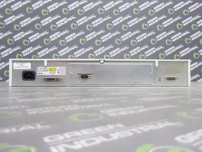 3Com 1698-010-000-6.00 SuperStack II Switch 3300 24 Port Ethernet Hub Used