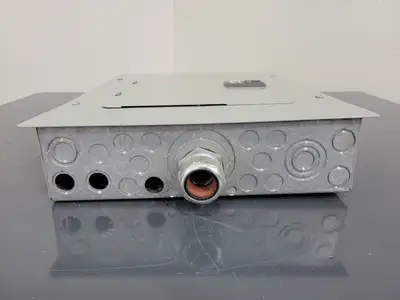 USED CUTLER-HAMMER CPM112