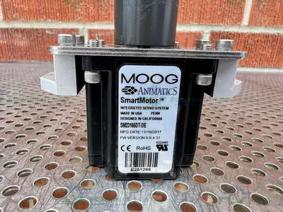 USED MOOG SM23165DT-DE INTEGRATED SERVO SMART MOTOR WITH/ CABLES