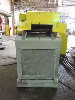 4,000 LBS X 18" LITTELL MODEL #CC40 COIL CRADLE STRAIGHTENER: YOBRO #24883
