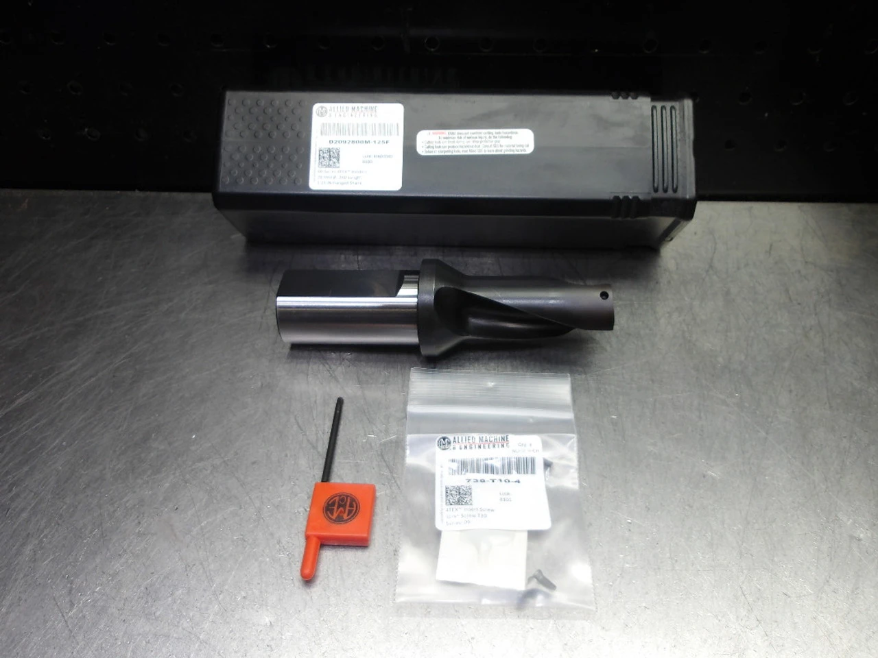 AMEC 4TEX Series 9 28mm Coolant Thru 2xD Drill 1.25" Shank D2092800M-125F (LOC2231)