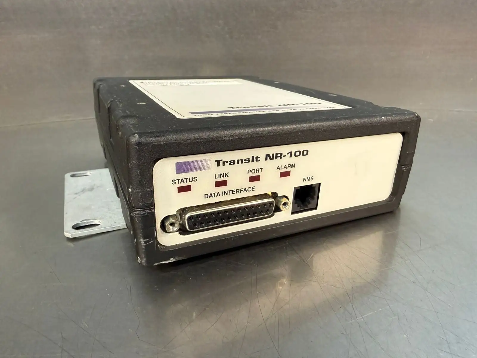 MDS Microwave Data Systems NR-100 Transit NR100XAFNBH Rev:E 13.8 VDC 2.5A(9.3.4)