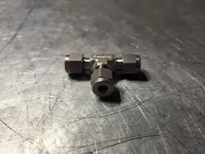 1/4" Union-Tee Fitting
