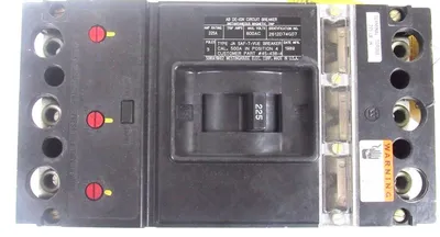 NEW WESTINGHOUSE 2612D74G07 CIRCUIT BREAKER 225A 3 POLES