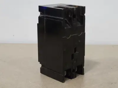 20 Amp, 2 Pole, 240 volts Circuit Breaker