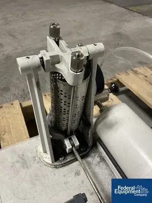 USED Parr Parr Hydrogenation Apparatus, Model 3911EGX