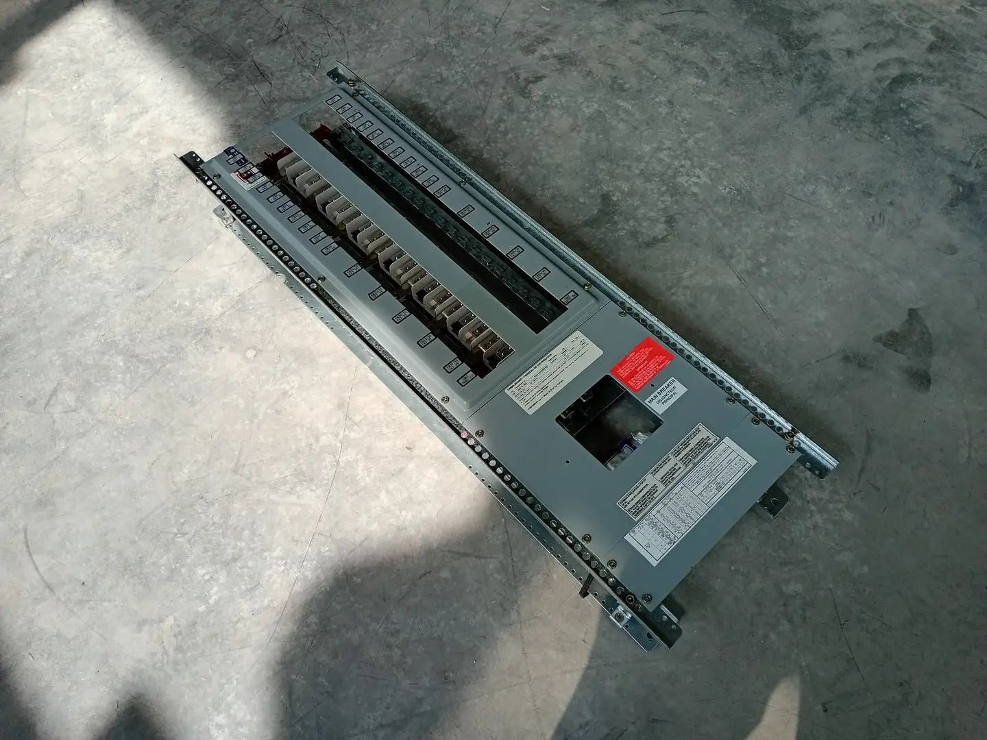 Used CUTLER-HAMMER POW-R-LINE 1A Switchgears British Columbia CA | Lenmark #1430093