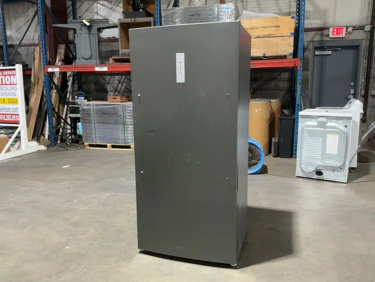 Used FRIGIDAIRE FFUE2024ANG Freezers Michigan US | Miedema Asset Management Group #1320880