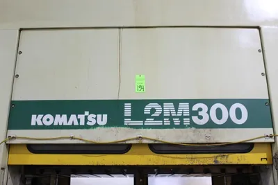 1999 KOMATSU L2M300-3BM Stamping Press | Levy Recovery Group (9)