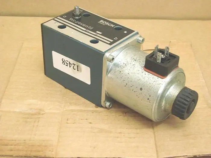 Used BOSCH 0 810 001 244 Valves/Fittings Michigan US | Ideal Machinery #594024