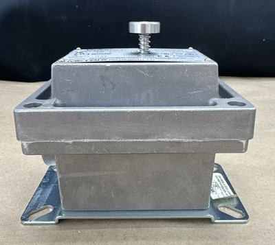 New | in-Stock Metrix 5550-123-01 Relays & Switches Indiana US | J&J Industrial Supply #1542783