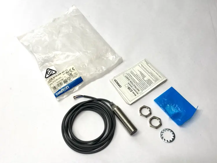 New | in-Stock OMRON E2B-M18LS08-WZ-C1 Proximity Sensors | Maverick Industrial Sales #1107586