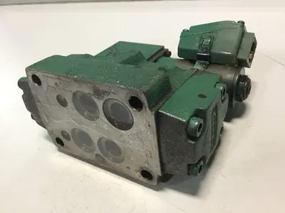 USED YUKEN DSHG-04-3C0-E-A115-3135