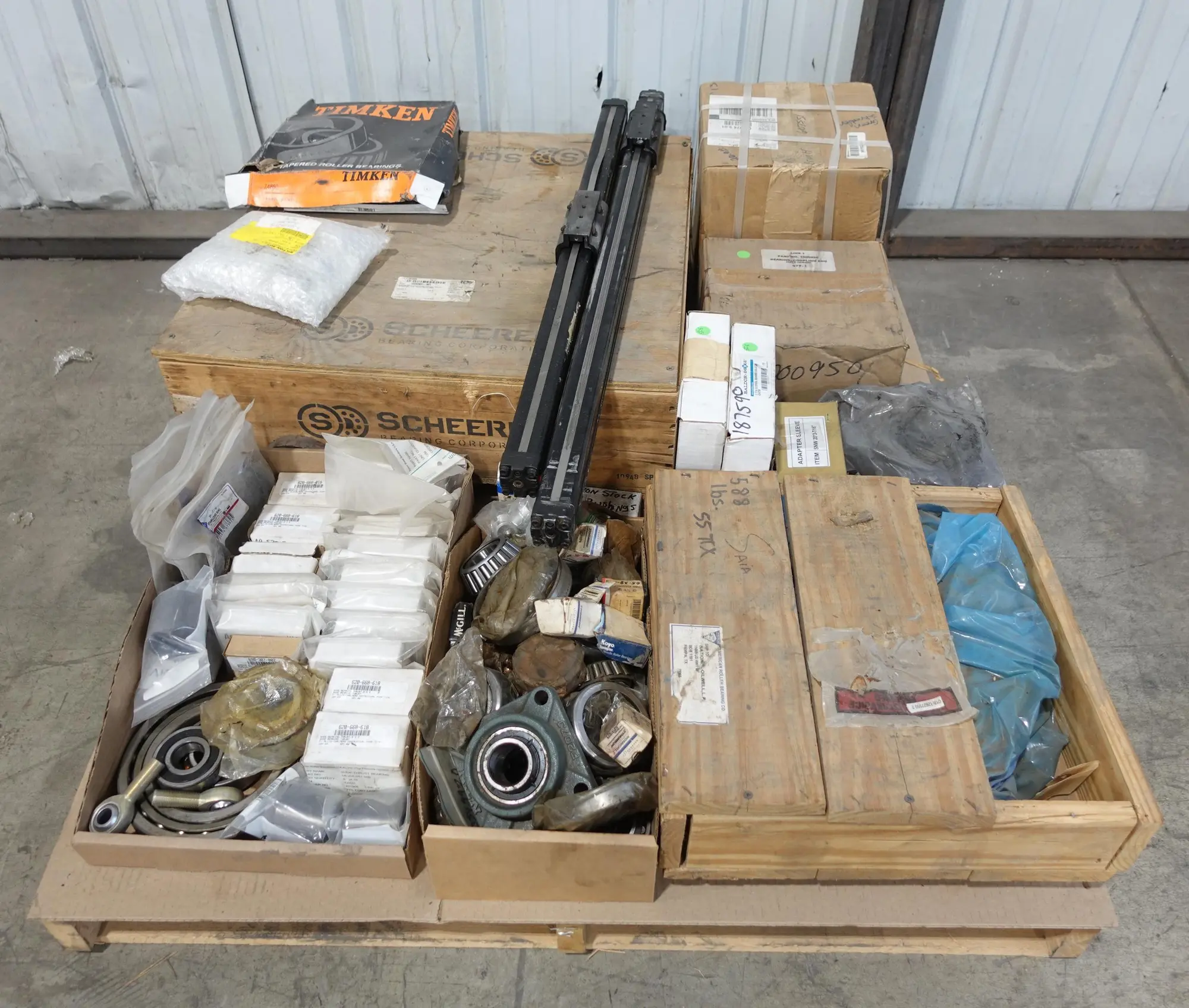 PALLET OF ASSORTED BEARINGS AND BEARING ACCESSORIES