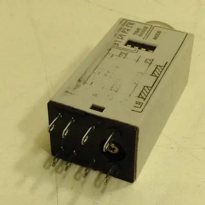 USED OMRON H3YN-2