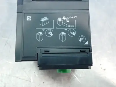 USED SCHNEIDER ELECTRIC ATV320U07S6C