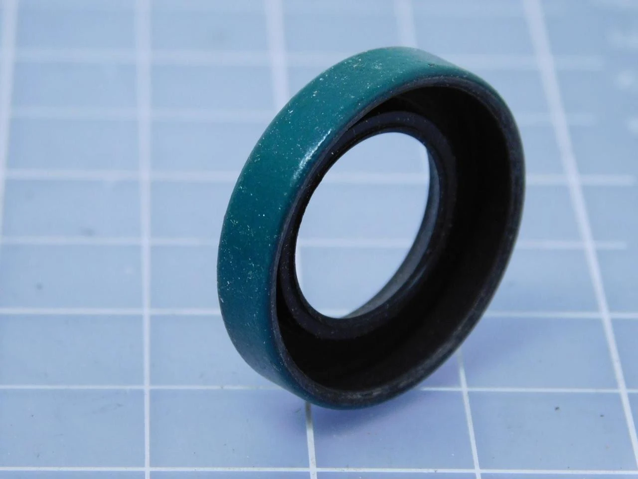 New | in-Stock CR INDUSTRIES _UNKNOWN_ Seals & Gaskets | OCO Industrial #1633391