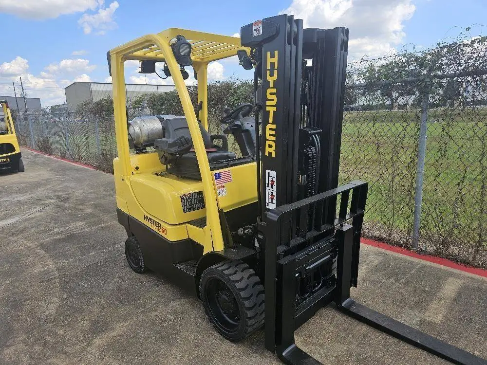 Used 2015 HYSTER S60FT Misc Forklifts Illinois US | Somerset Equipment Sales #1542841