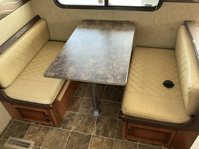 Used 2014 SPORTSMAN S262RK Campers, Caravans, Motorhomes Michigan US | Miedema Asset Management Group #1339085
