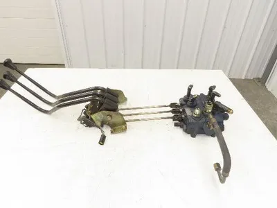 Toyota 5FBE15 Electric Forklift Hydraulic Control Lever System Assembly