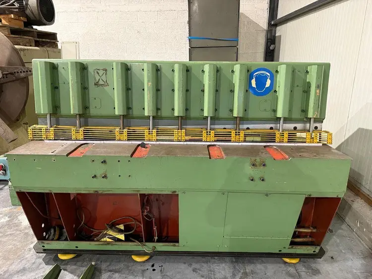Used WIEGER ESWS 2050 X 3,5 MM Sheet Metal Shears | Apt International N.V #365179