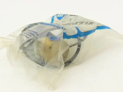 Miller 035601 2 Way Valve Gas Solenoid 1/4" IPS Port  x 1/8" Orifice 115 VAC