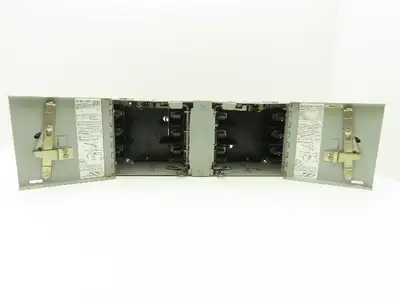 Siemens V7E3633R Vacu-Break Switch Disconnect Dual Twin 600V 100A 3Ph Fusible