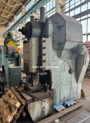 Used 1980 ŠMERAL LE 400 C C-Frame Presses SK | F.M.T. Group s.r.o. #1246041
